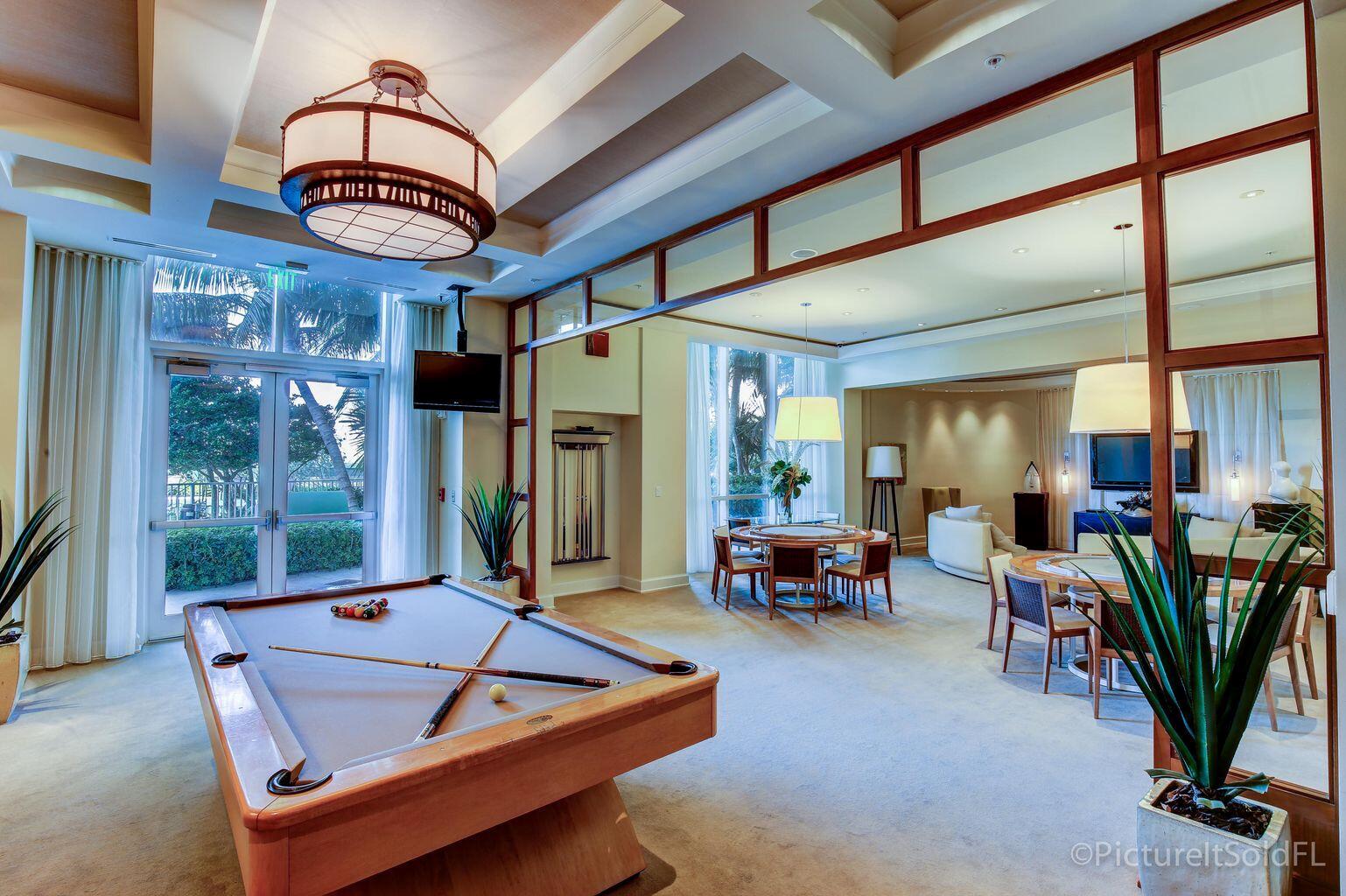 PLAZA AT OCEANSIDE (THE) - Residential