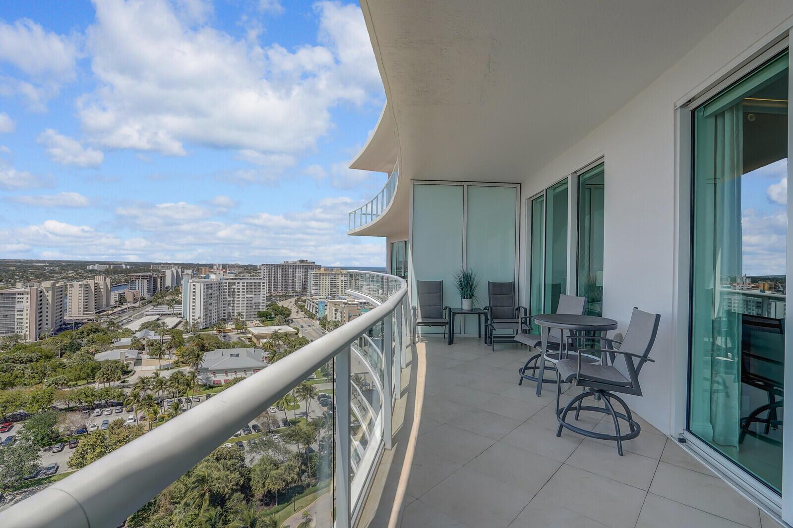 PLAZA AT OCEANSIDE (THE) - Residential