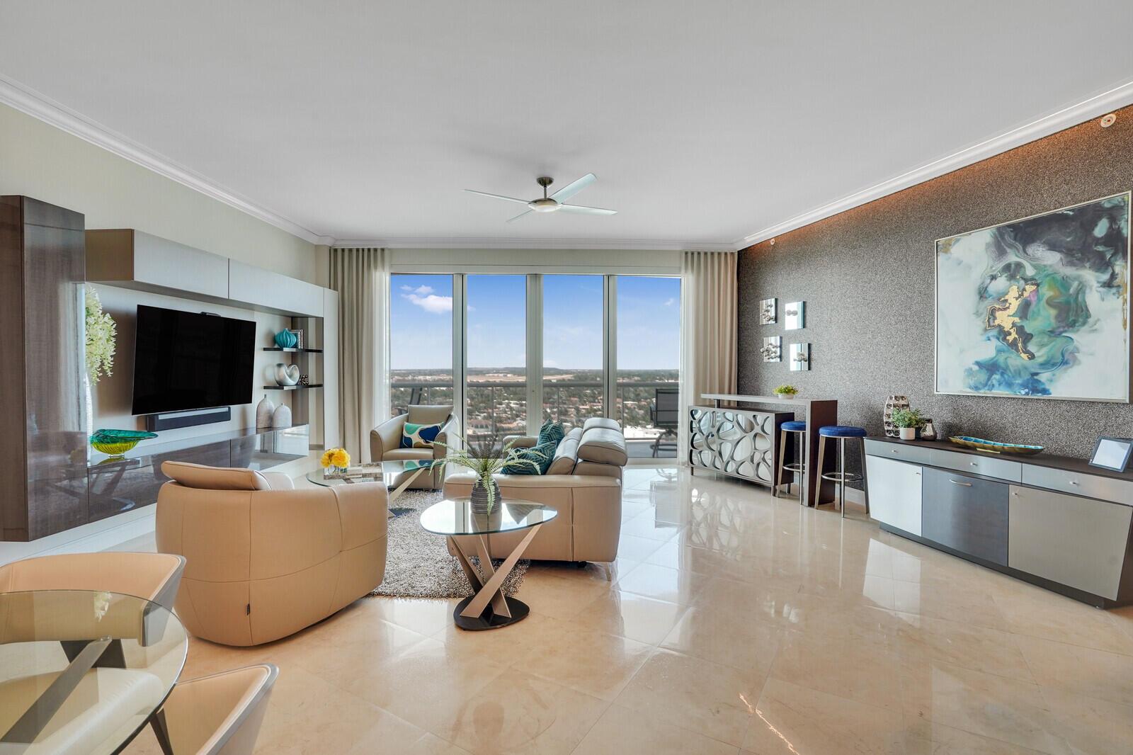 1 N Ocean Boulevard 1708