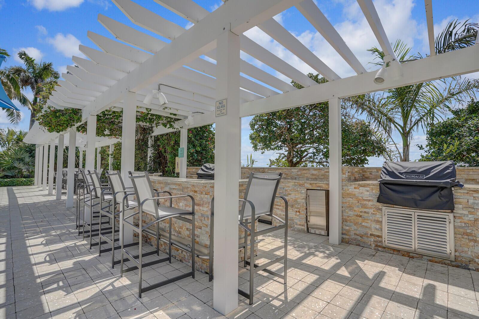 PLAZA AT OCEANSIDE (THE) - Residential