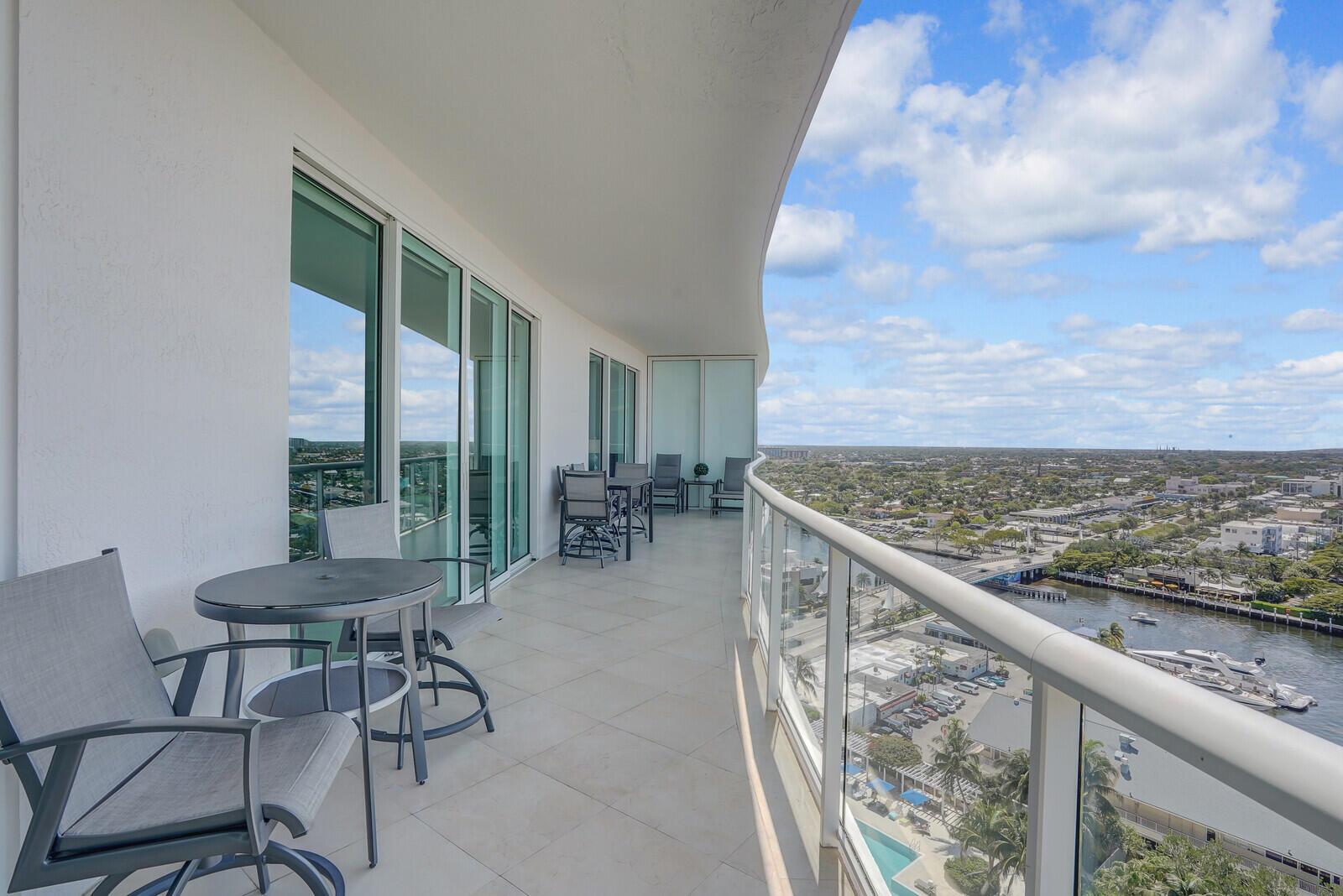 PLAZA AT OCEANSIDE (THE) - Residential