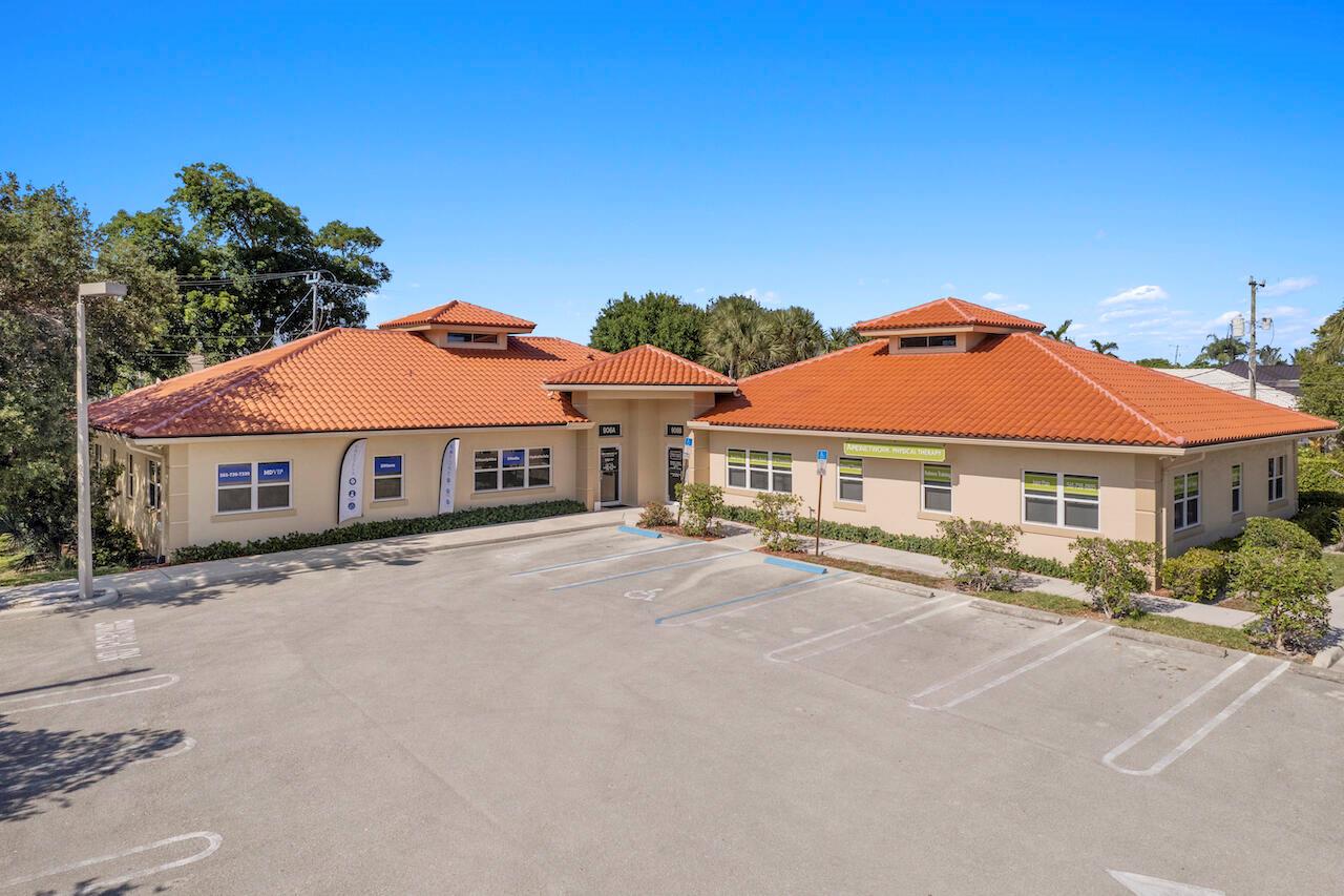 BOYNTON ISLES - Commercial Sale