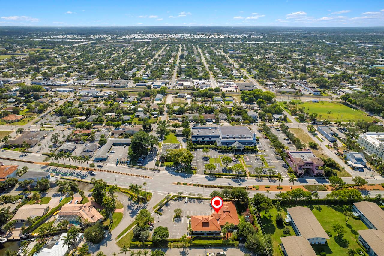 BOYNTON ISLES - Commercial Sale