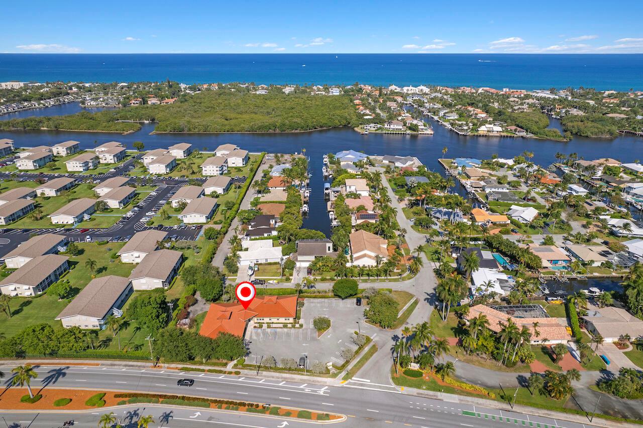BOYNTON ISLES - Commercial Sale