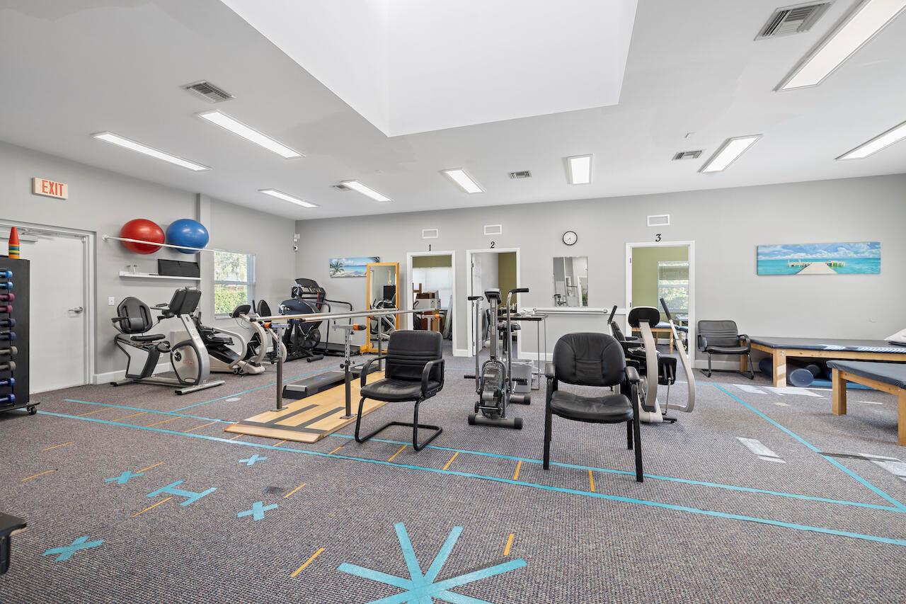 BOYNTON ISLES - Commercial Sale