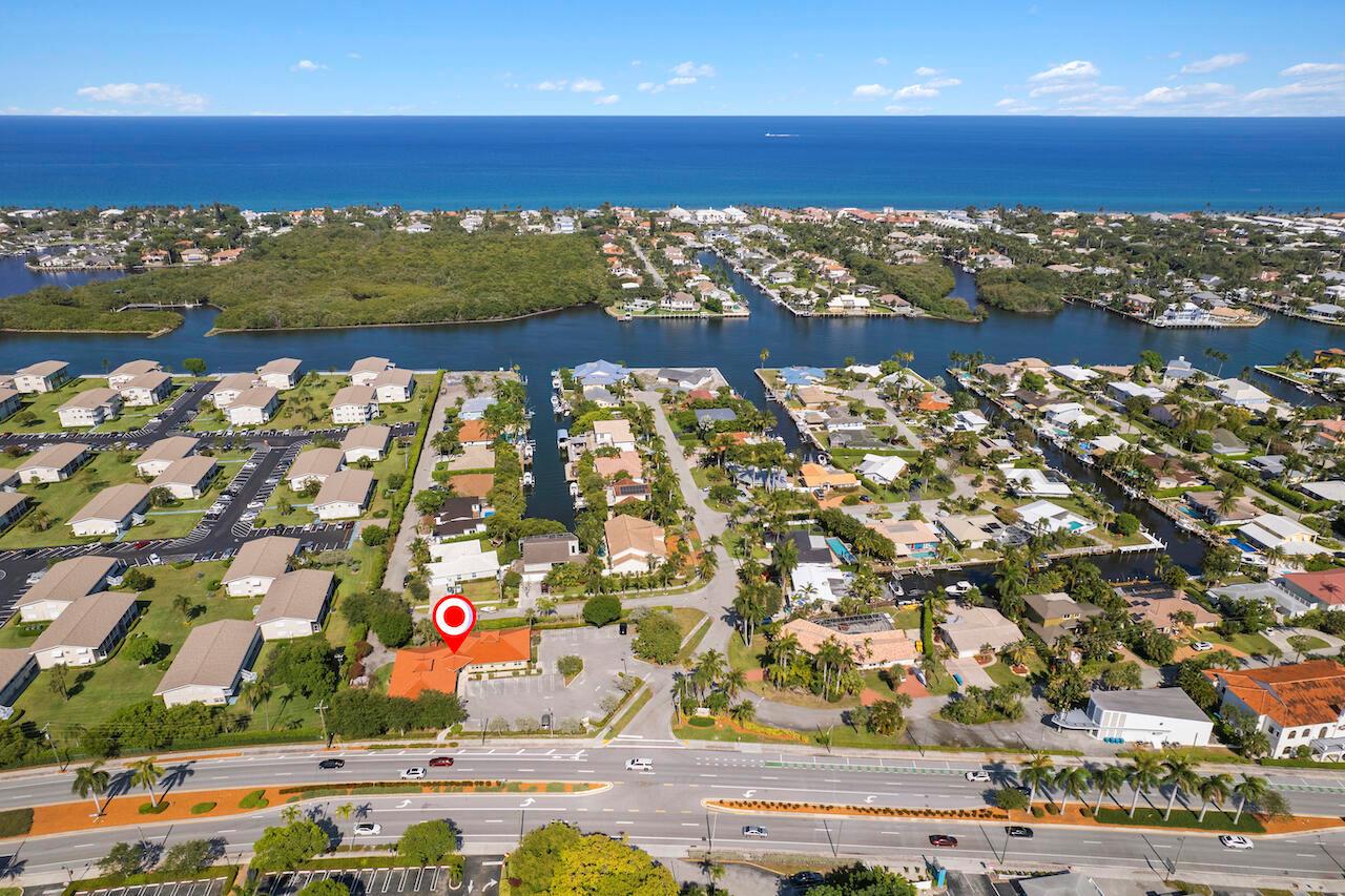 BOYNTON ISLES - Commercial Sale