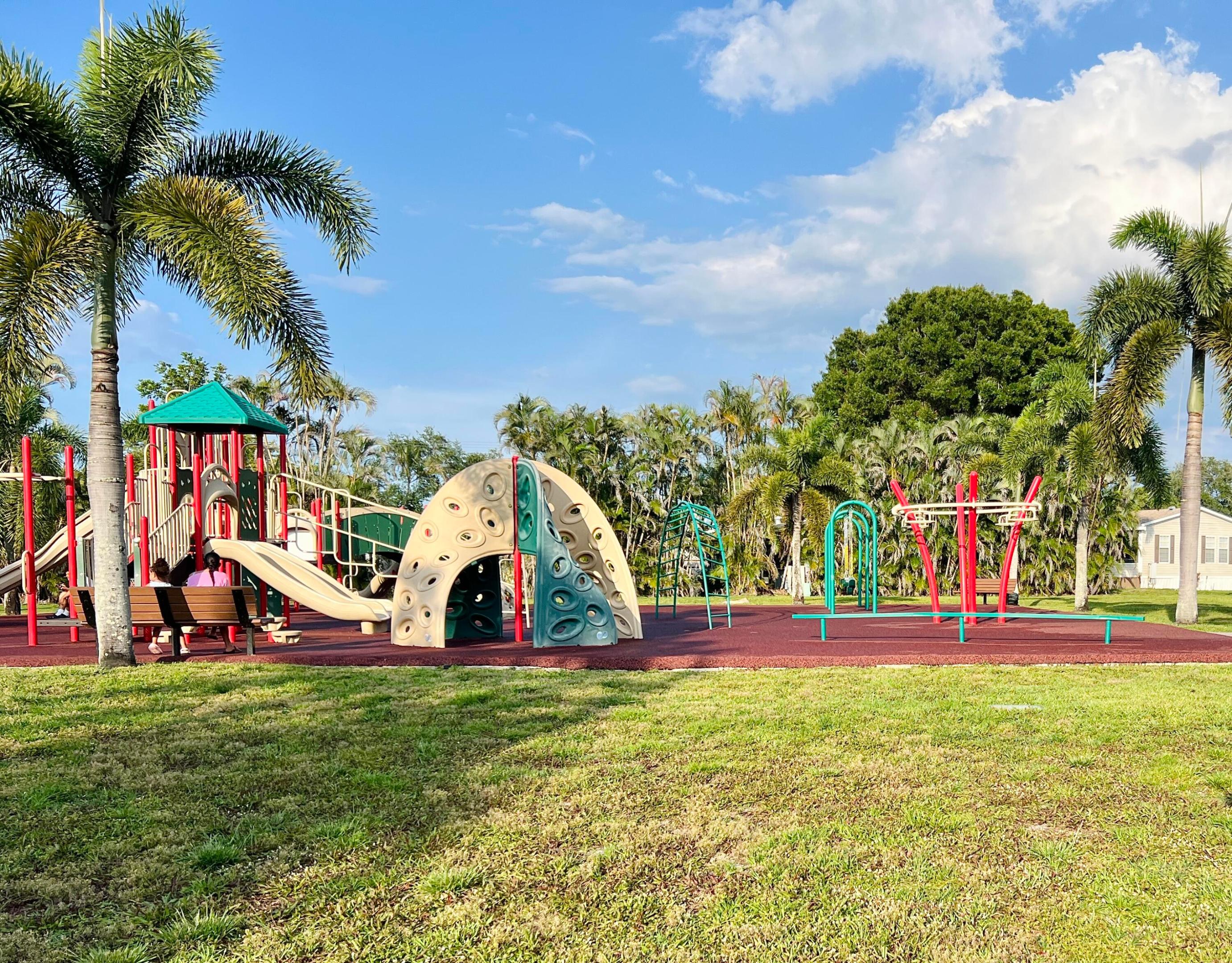 Palm Beach Plantation - Residential Lease