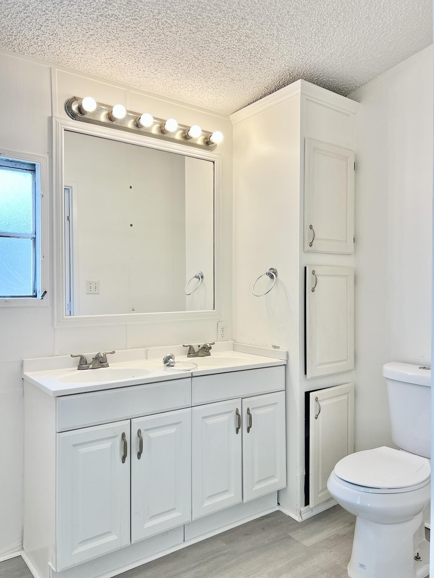 Palm Beach Plantation - Residential Lease