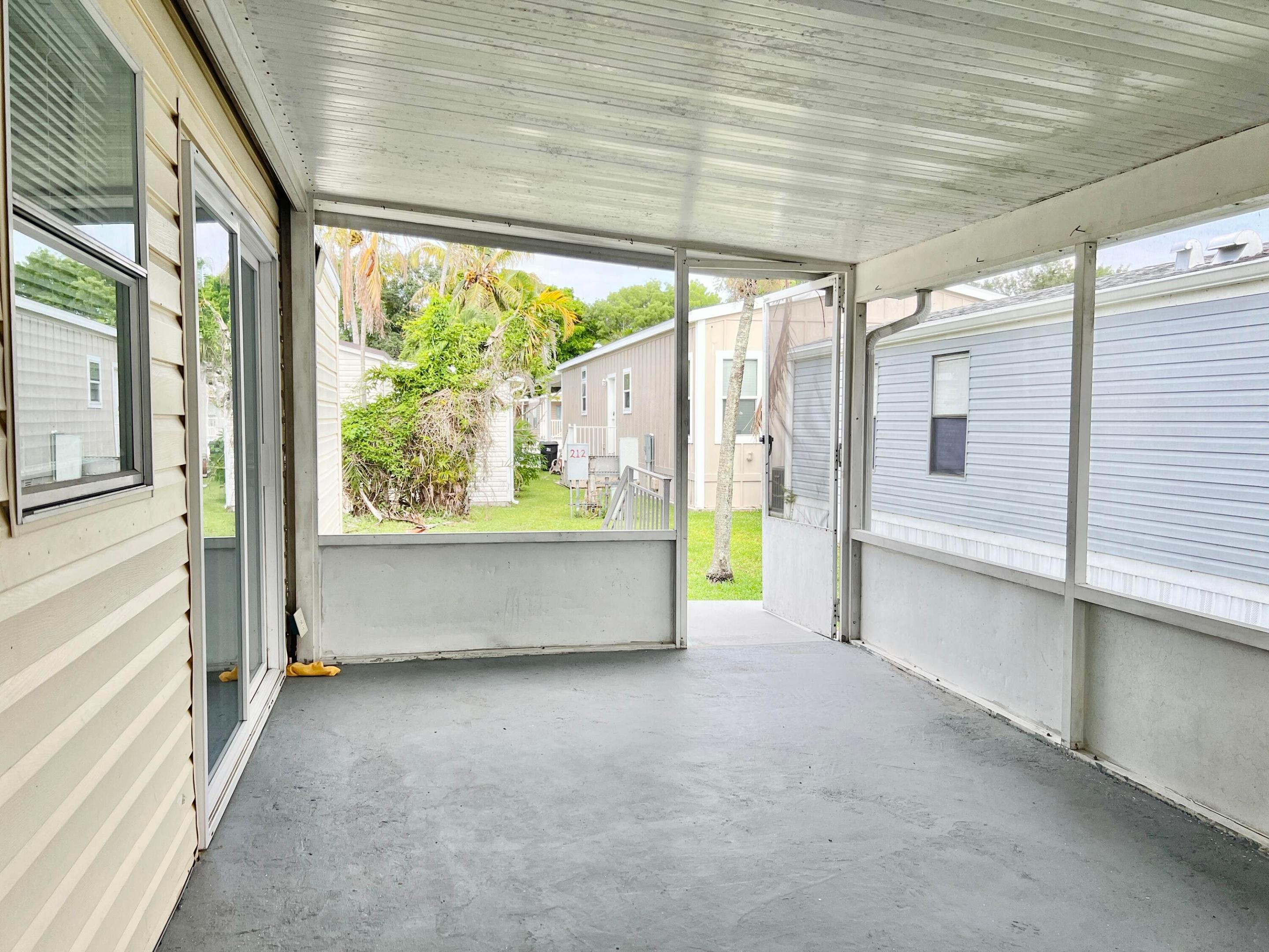 Palm Beach Plantation - Residential Lease