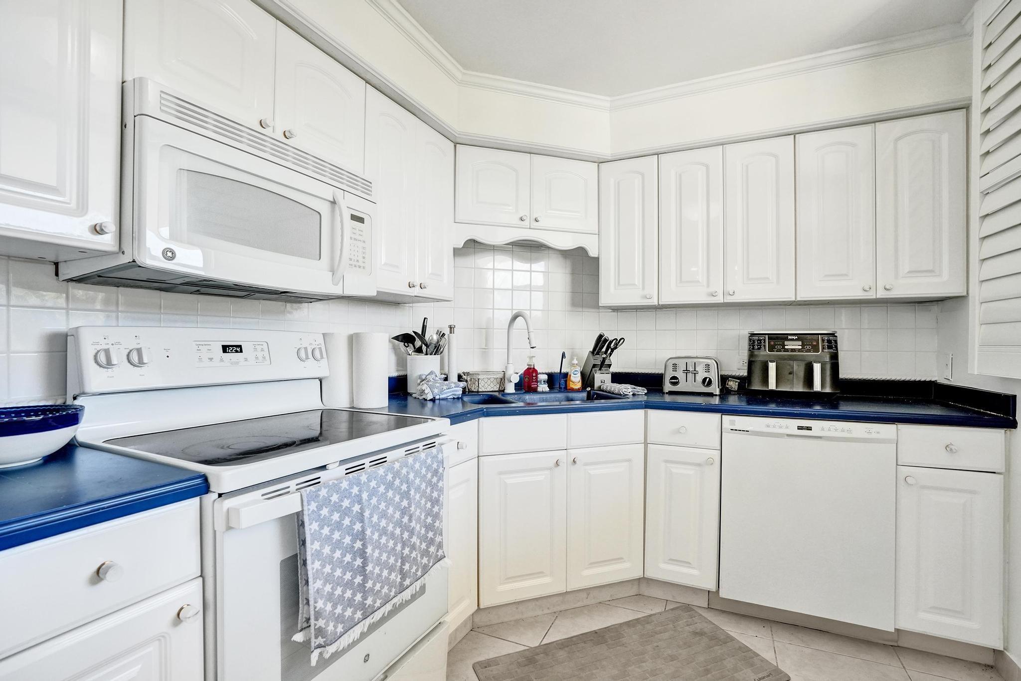 Old Port Cove - Residential