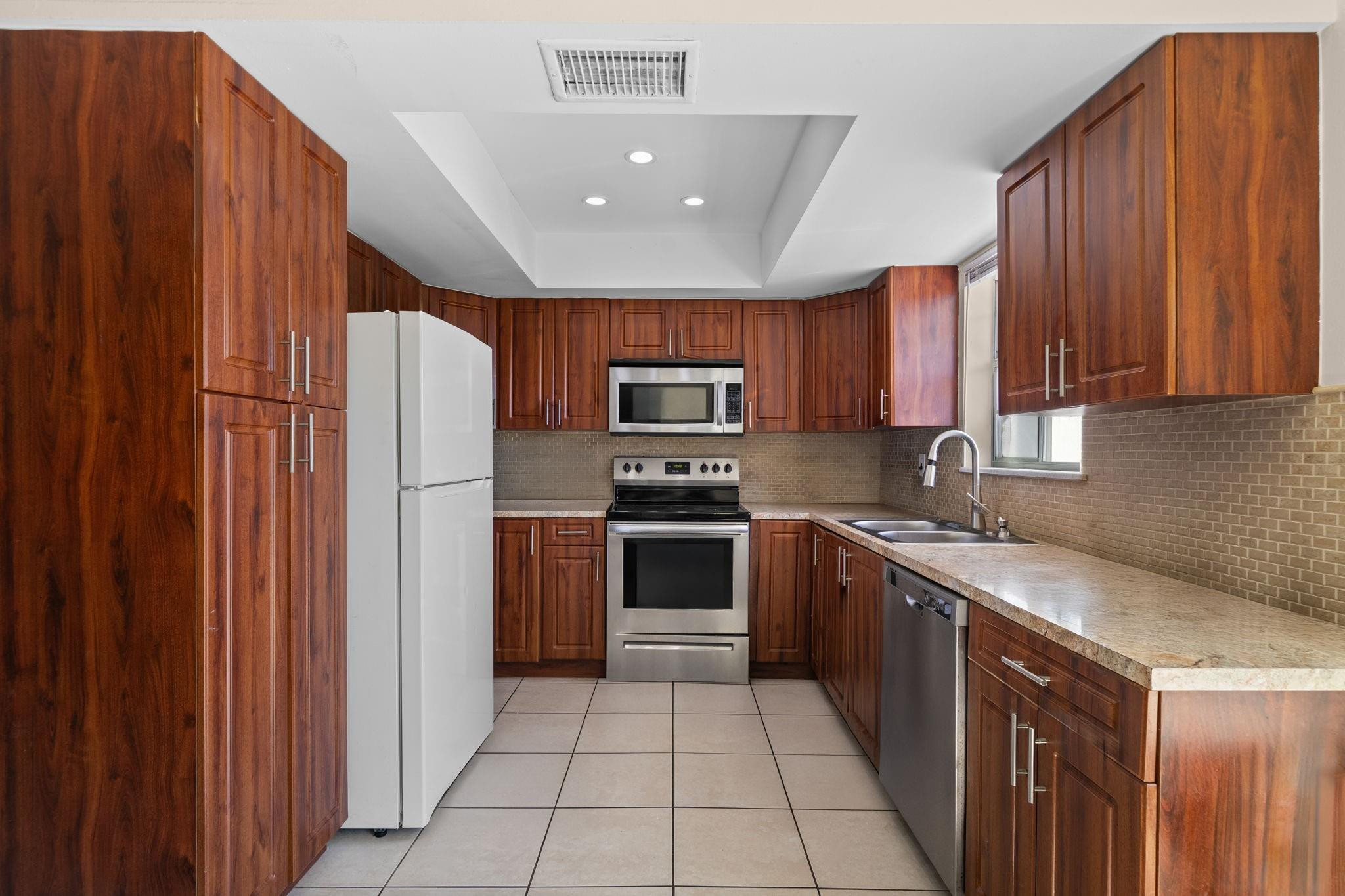 COPPS C W ADD TO BOYNTON - Residential Income