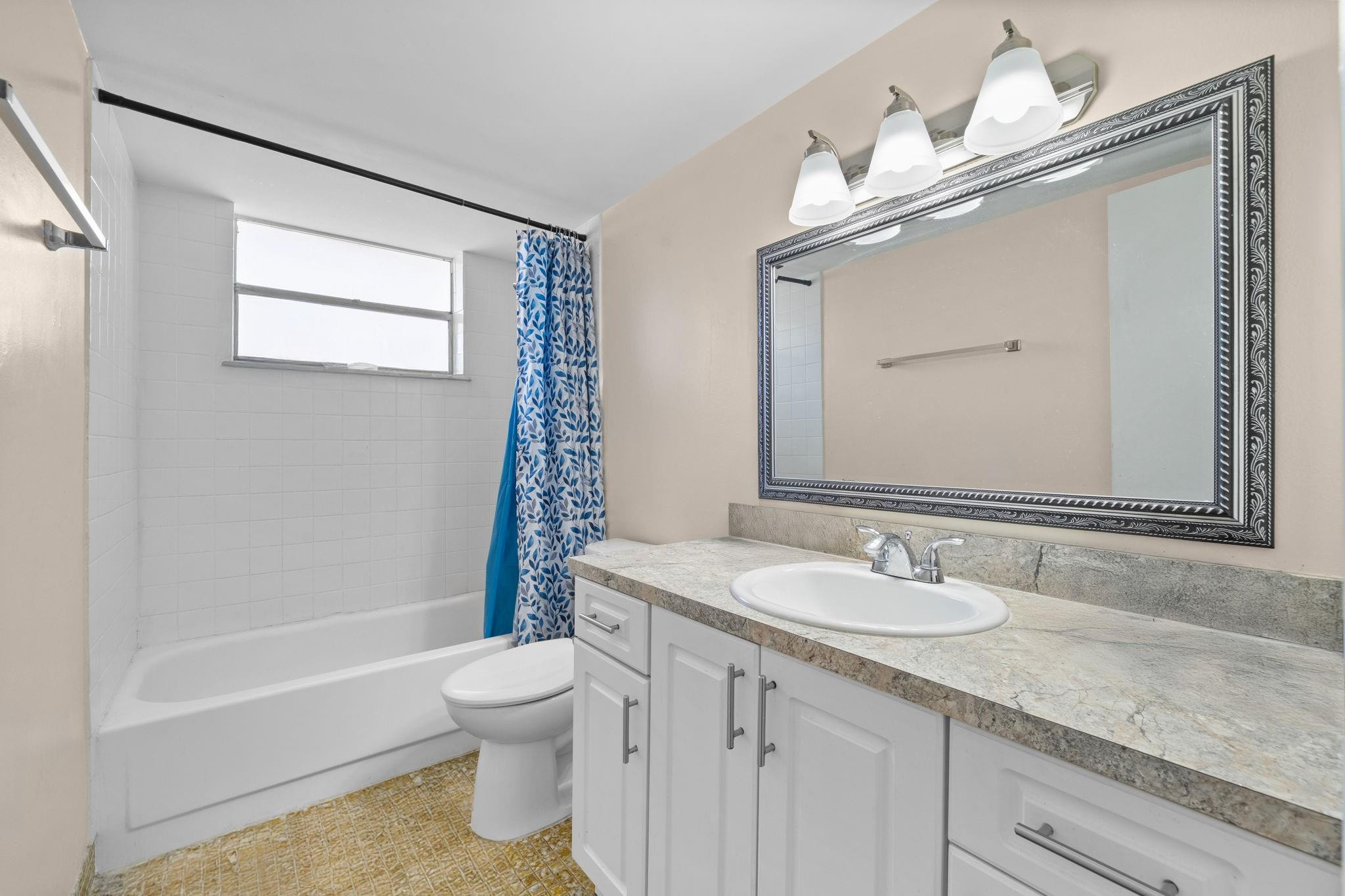 COPPS C W ADD TO BOYNTON - Residential Income