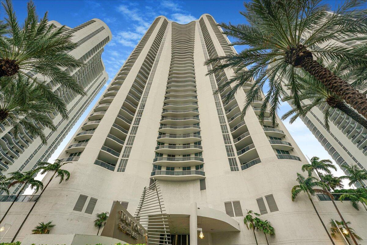 Experience elevated coastal living in this 3 bed / 3.5 bath flow-through residence at Trump Tower II. Private elevator entry opens to a spacious floor plan with sweeping ocean and intracoastal views. Interiors feature marble floors, soaring ceilings, floor-to-ceiling windows, custom Italian doors, designer lighting, and electric blinds. Gourmet kitchen with top appliances and sleek cabinetry. The primary suite includes a spa-inspired bath and custom vanity. Fully furnished by Scan Design, Addison House & Tui Lifestyle. Five-star amenities: two oceanfront pools, jacuzzi, spa, ocean-view fitness center, beachfront restaurant, concierge, and direct beach service.