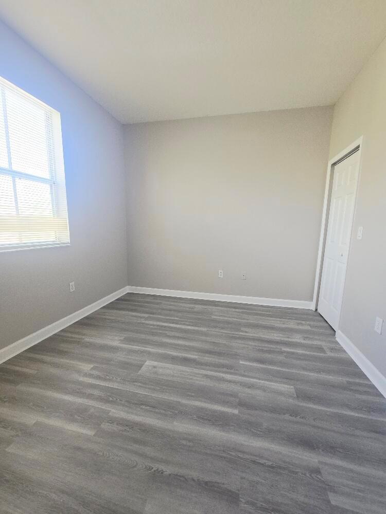 SHOMA TOWNHOMES AT ROYAL - Residential Lease