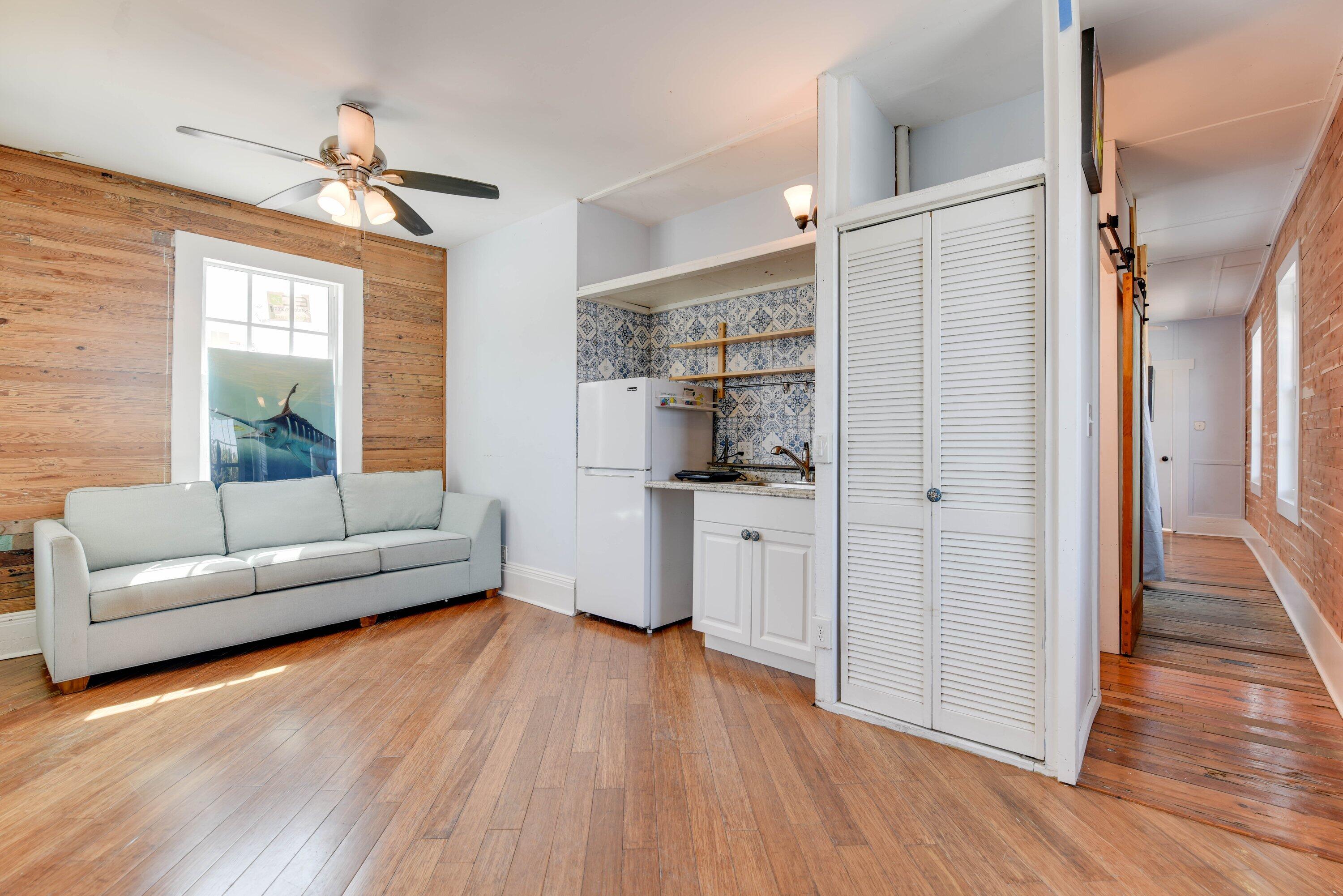 Casa Gato (2.0) - Residential Income