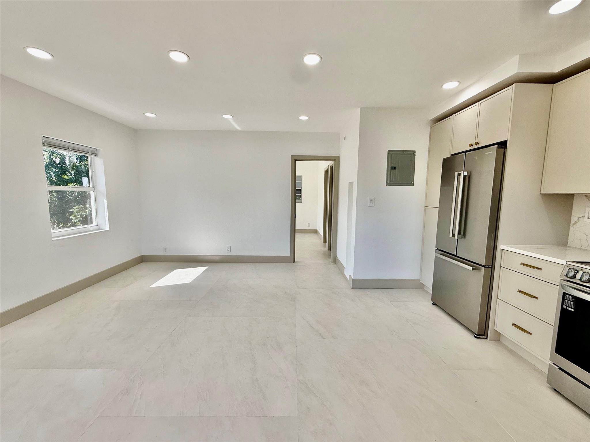 Cypress Lake - Residential Lease