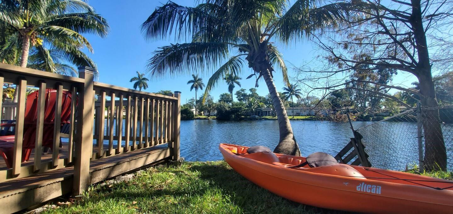 PLAYLAND ISLES - Residential Lease