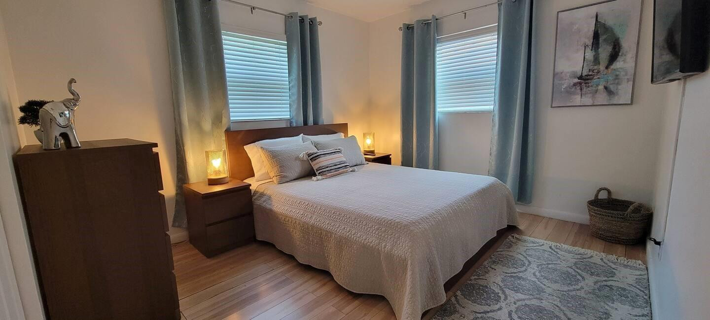 PLAYLAND ISLES - Residential Lease