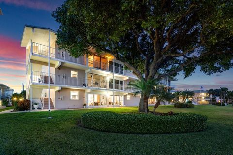 A home in Deerfield Beach