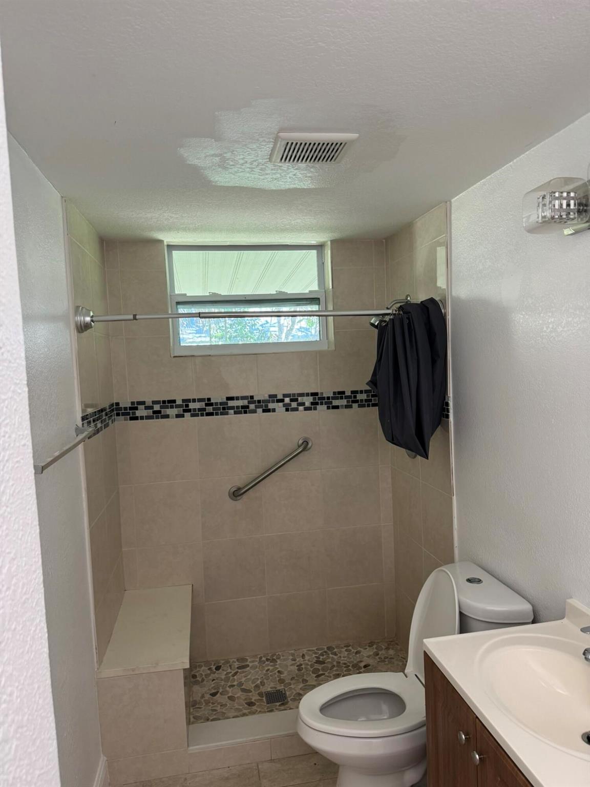 LAKE WORTH TOWN OF ADD 1 - Residential Lease