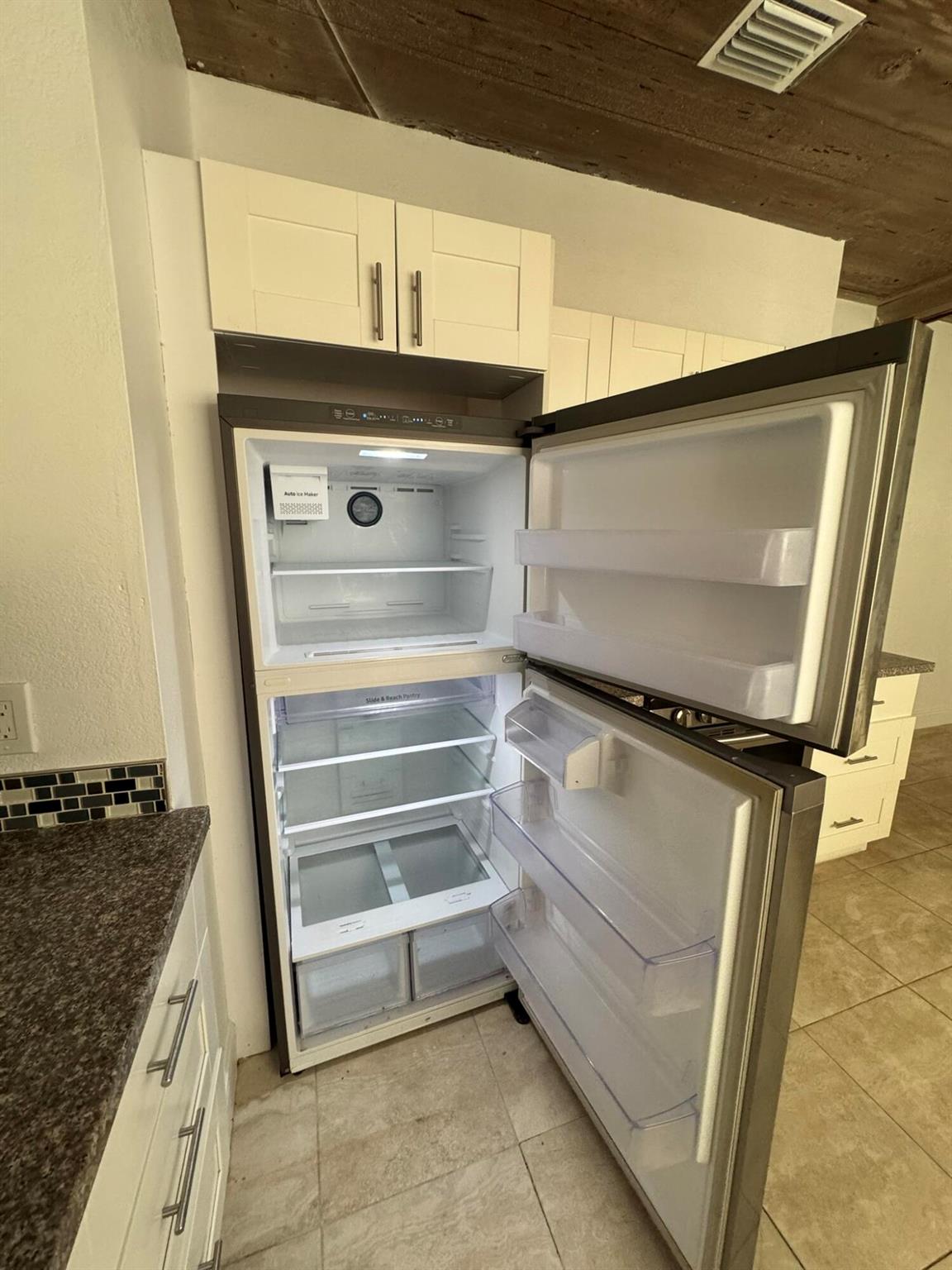 LAKE WORTH TOWN OF ADD 1 - Residential Lease