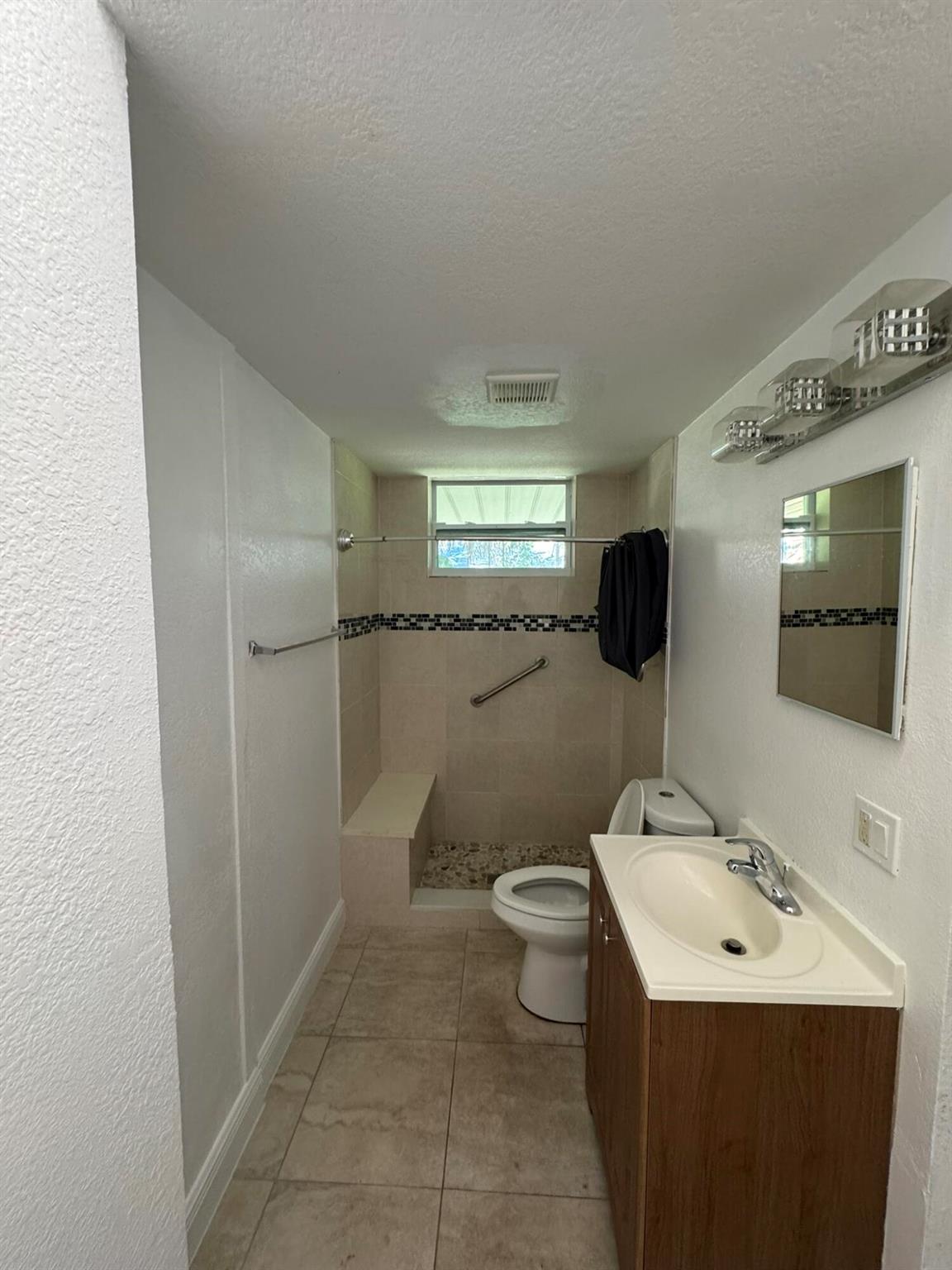 LAKE WORTH TOWN OF ADD 1 - Residential Lease