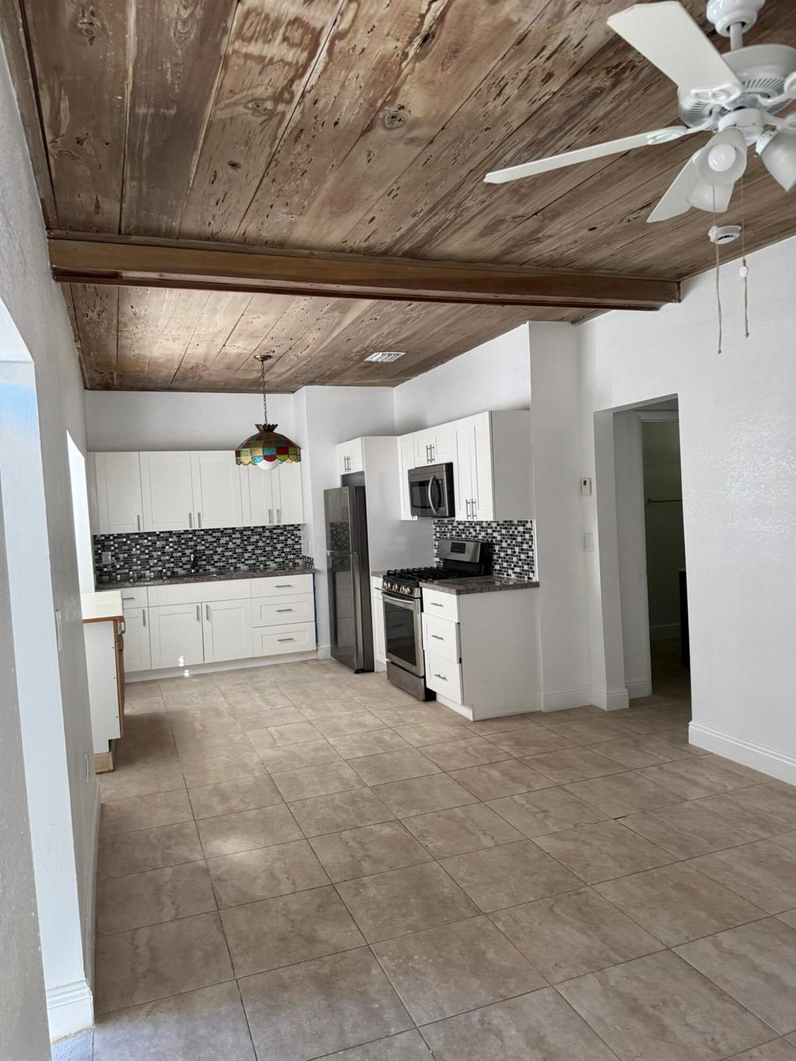 LAKE WORTH TOWN OF ADD 1 - Residential Lease