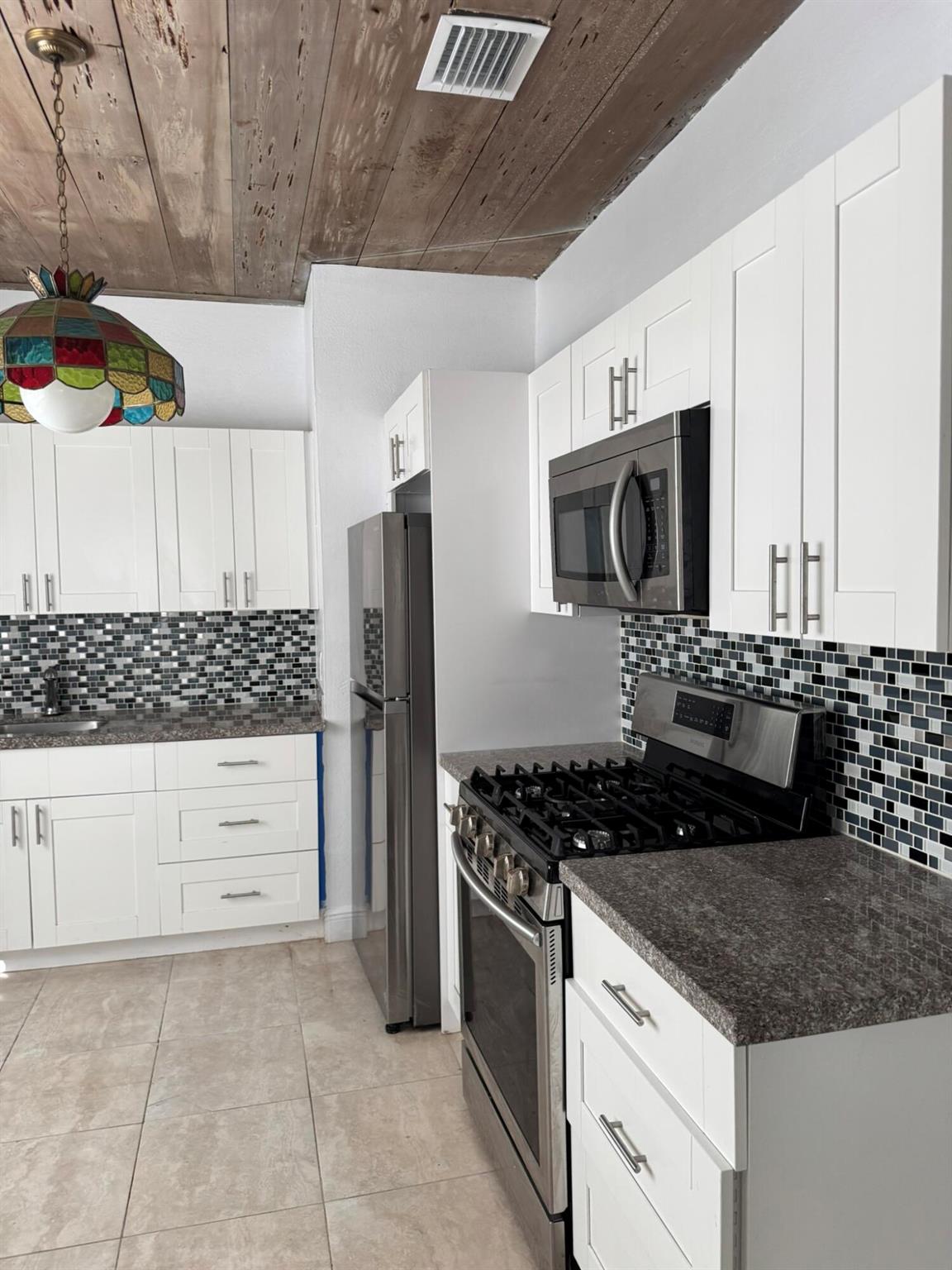 LAKE WORTH TOWN OF ADD 1 - Residential Lease