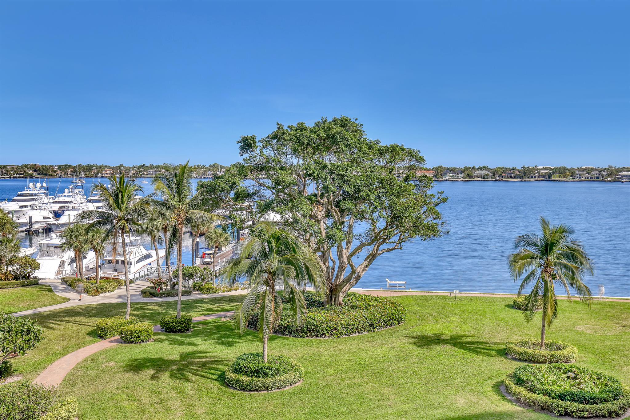 OLD PORT COVE - Residential