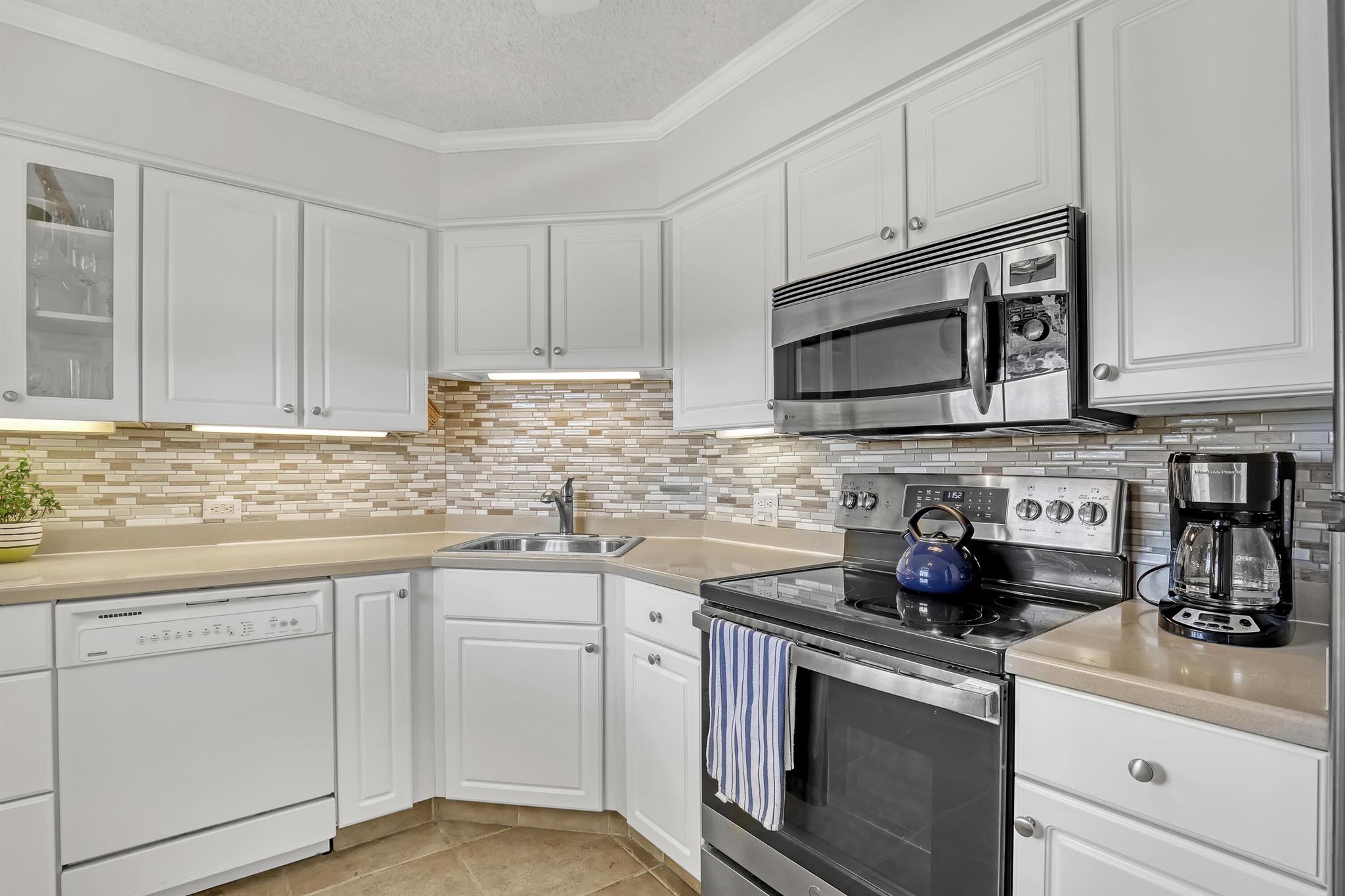 OLD PORT COVE - Residential