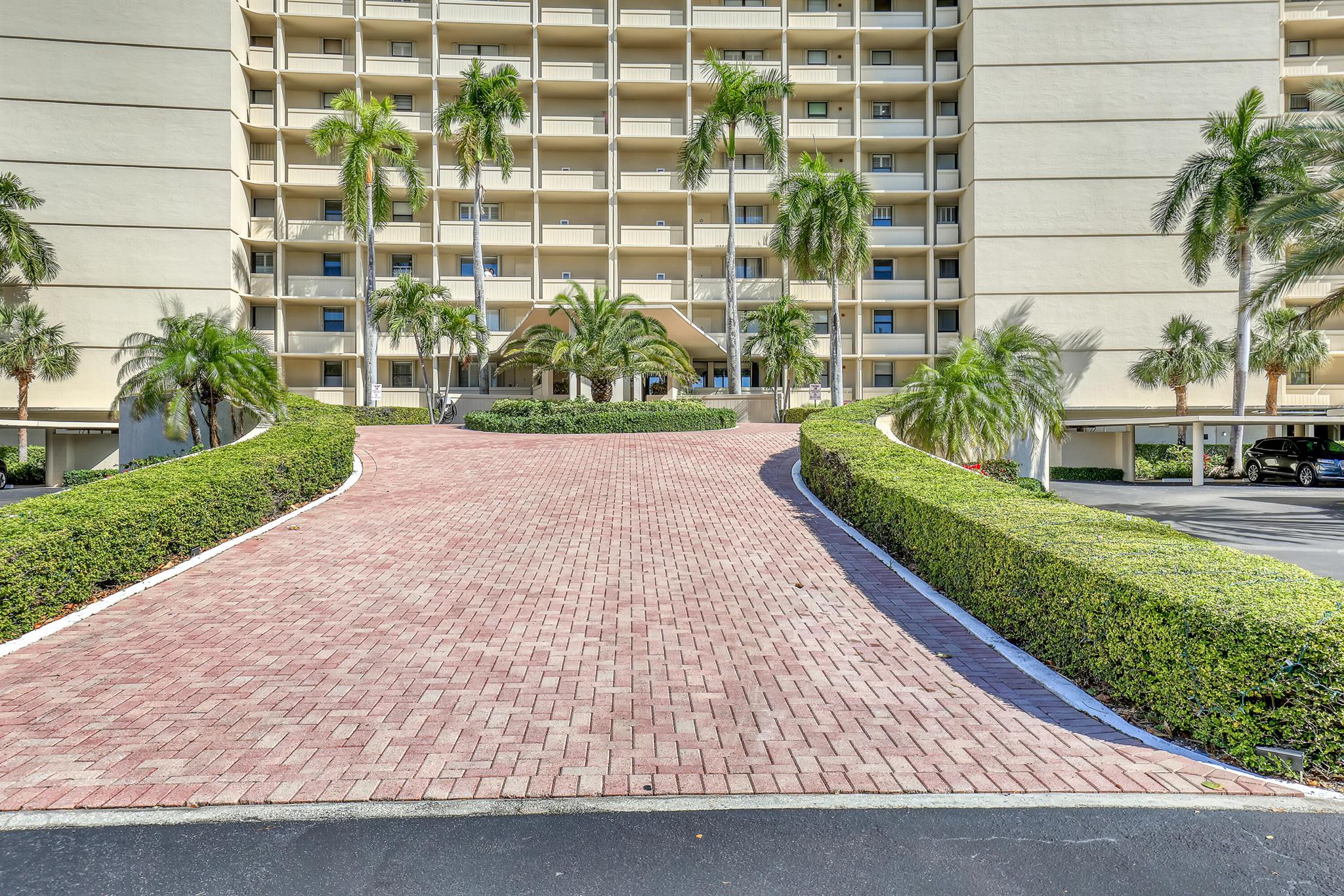 OLD PORT COVE - Residential