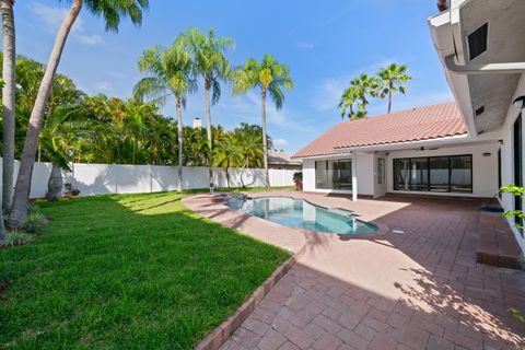 Tiny photo for 10141 SW 3rd Street, Plantation, FL 33324 (MLS # B26012630)