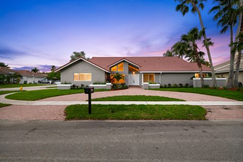 Tiny photo for 10141 SW 3rd Street, Plantation, FL 33324 (MLS # B26012630)