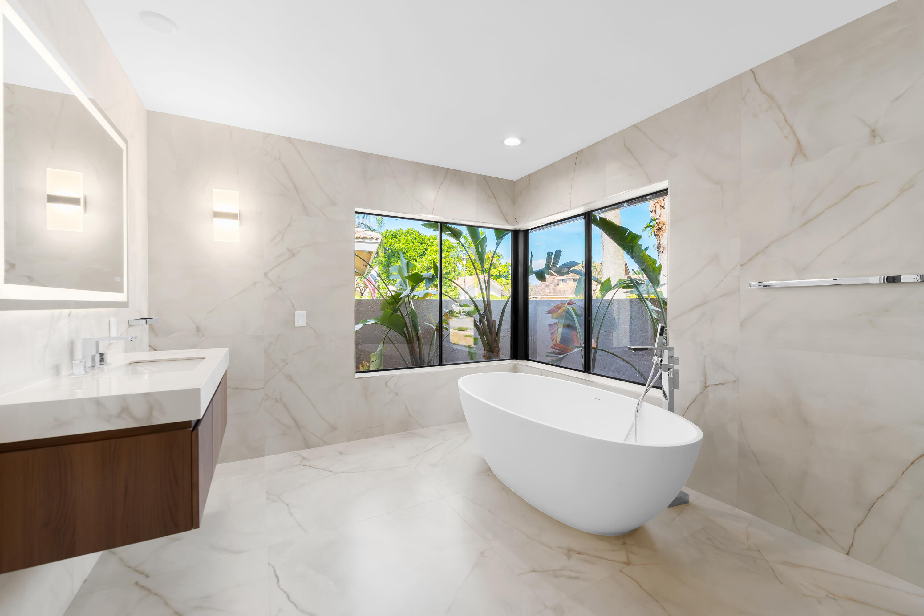 JACARANDA AREA 983 - Residential