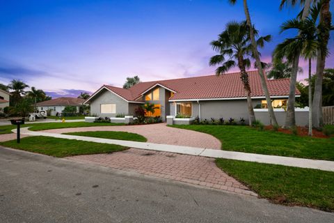 Tiny photo for 10141 SW 3rd Street, Plantation, FL 33324 (MLS # B26012630)
