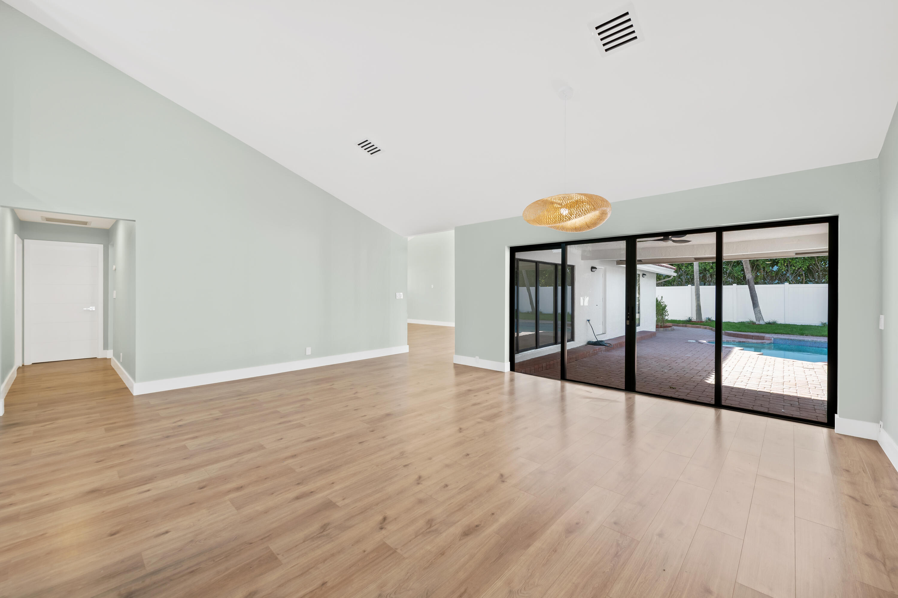 JACARANDA AREA 983 - Residential