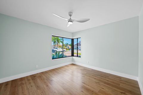 Tiny photo for 10141 SW 3rd Street, Plantation, FL 33324 (MLS # B26012630)