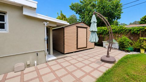 2311 N 58th Avenue Hollywood FL 33021