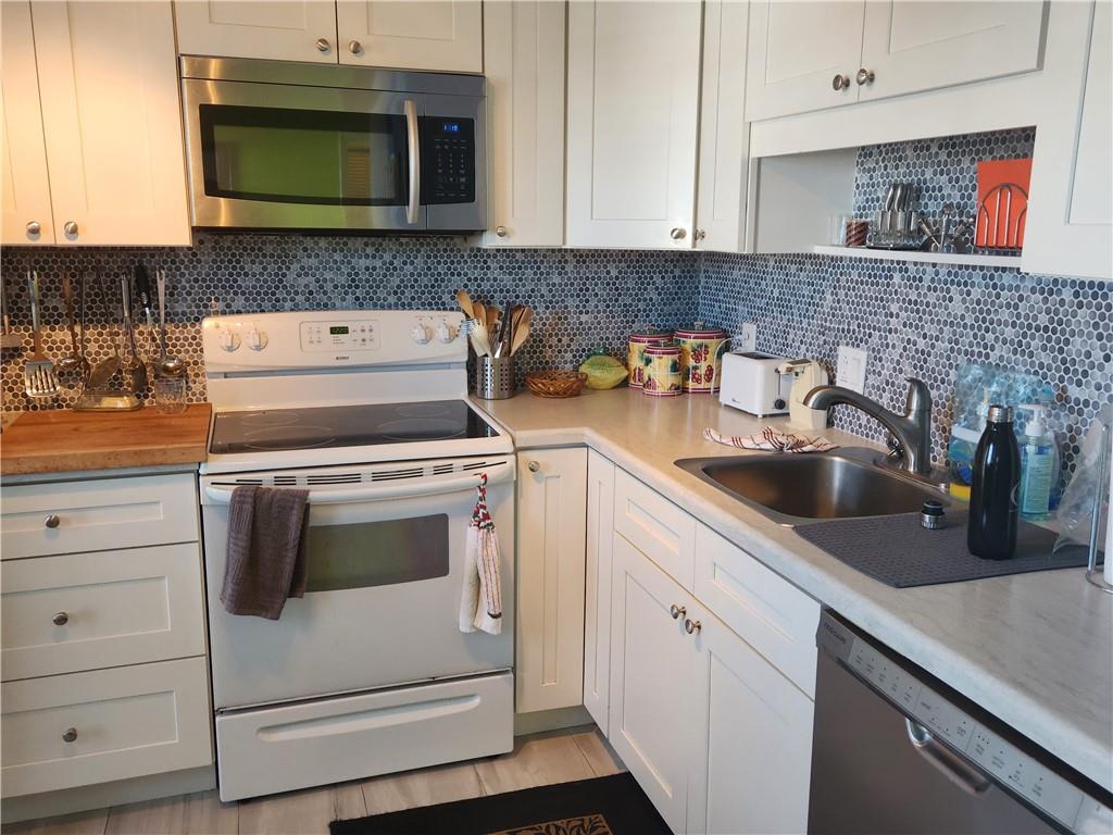 Park South Eleven - Residential