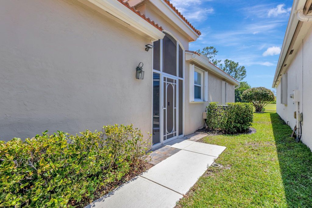 Photo of 3090 SE Brierwood Place, Stuart, FL 34997 (MLS # R11077803)