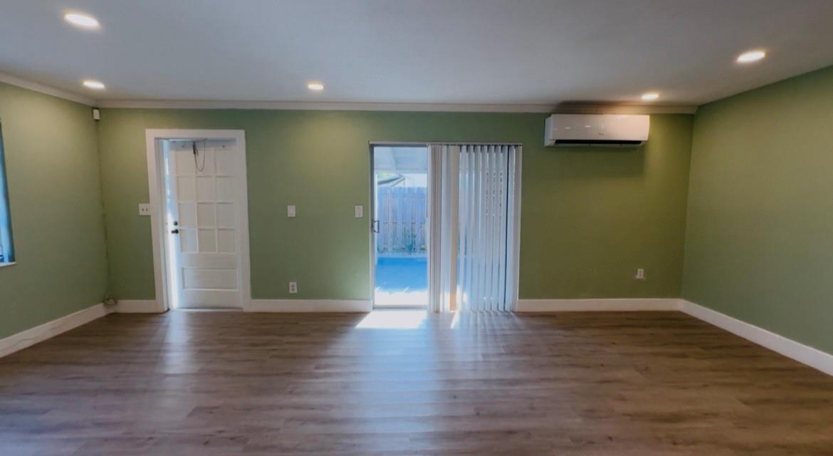 Sunrise Golf Village Sec - Residential Lease