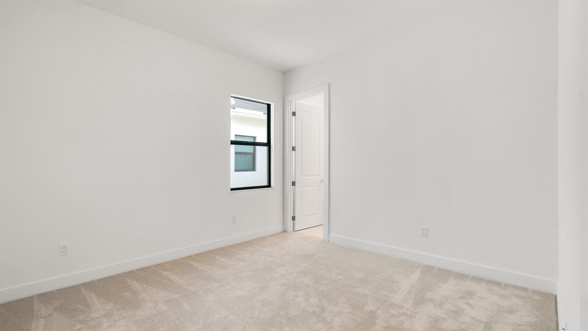 CRESSWIND PALM BEACH PHASE 3 - Residential