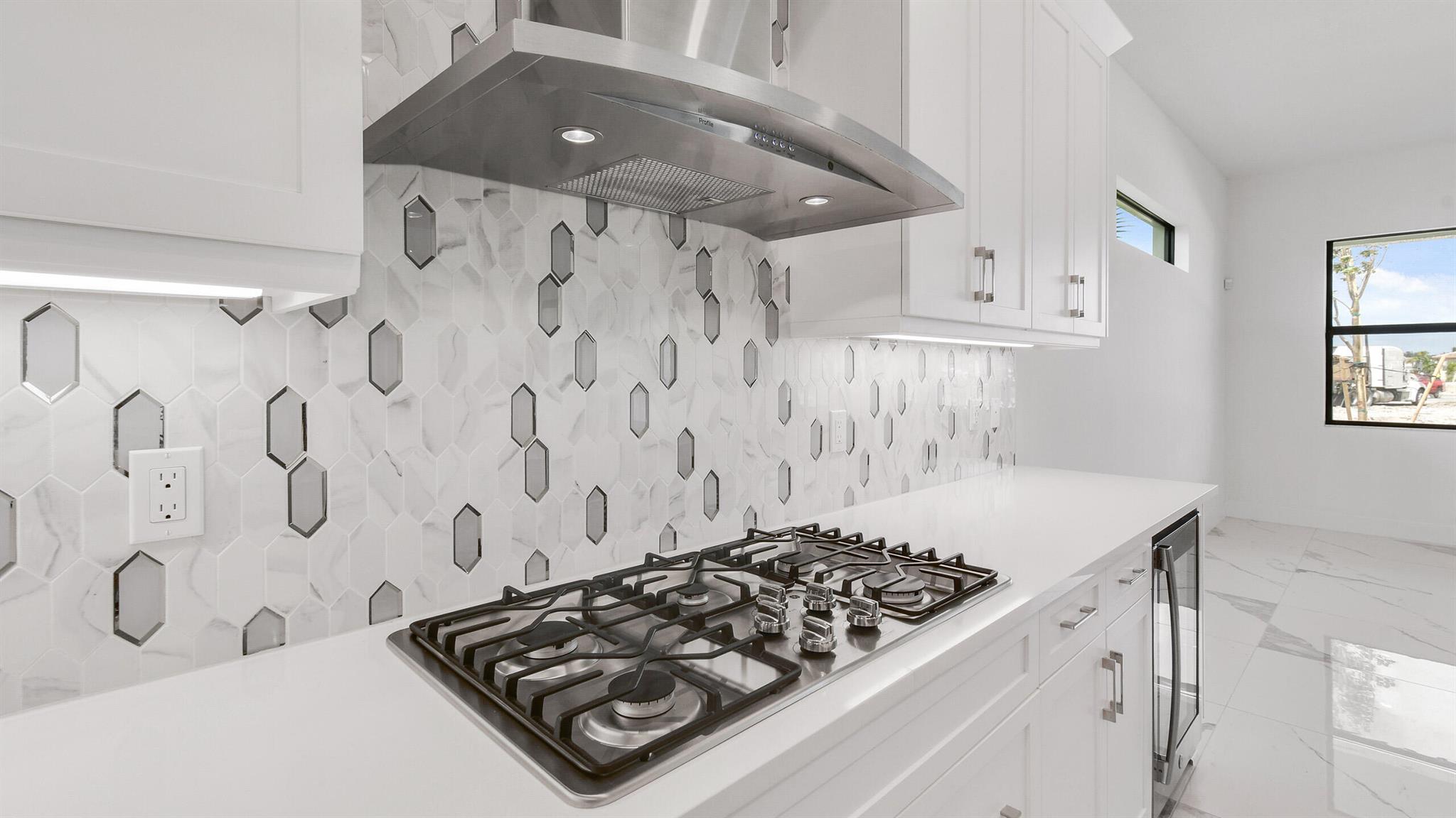 CRESSWIND PALM BEACH PHASE 3 - Residential