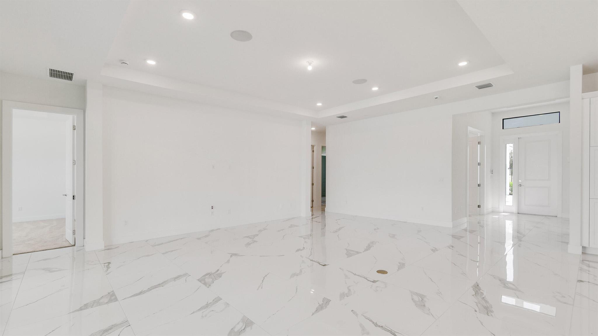 CRESSWIND PALM BEACH PHASE 3 - Residential