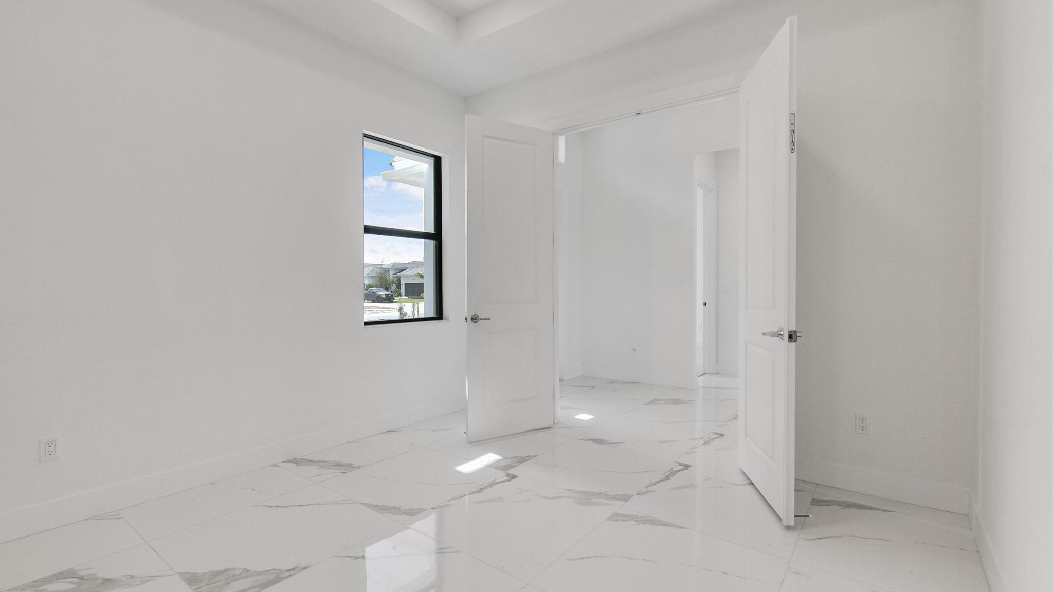 CRESSWIND PALM BEACH PHASE 3 - Residential