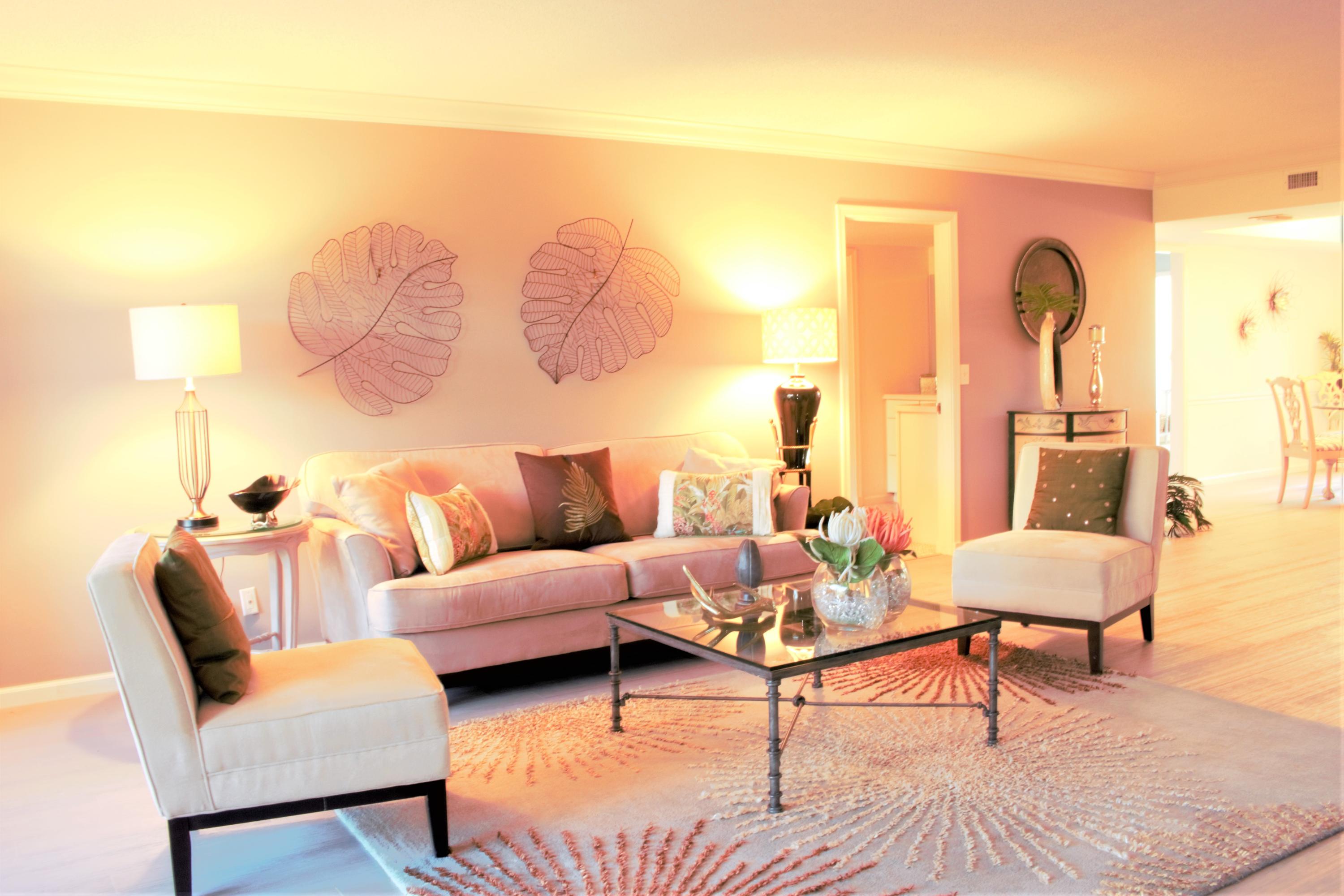 PIPERS LANDING GARDEN APTS AREA THREE - Residential