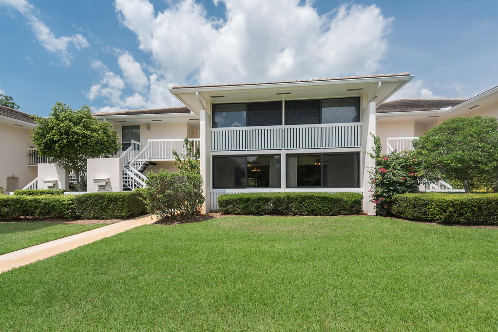 PIPERS LANDING GARDEN APTS AREA THREE - Residential