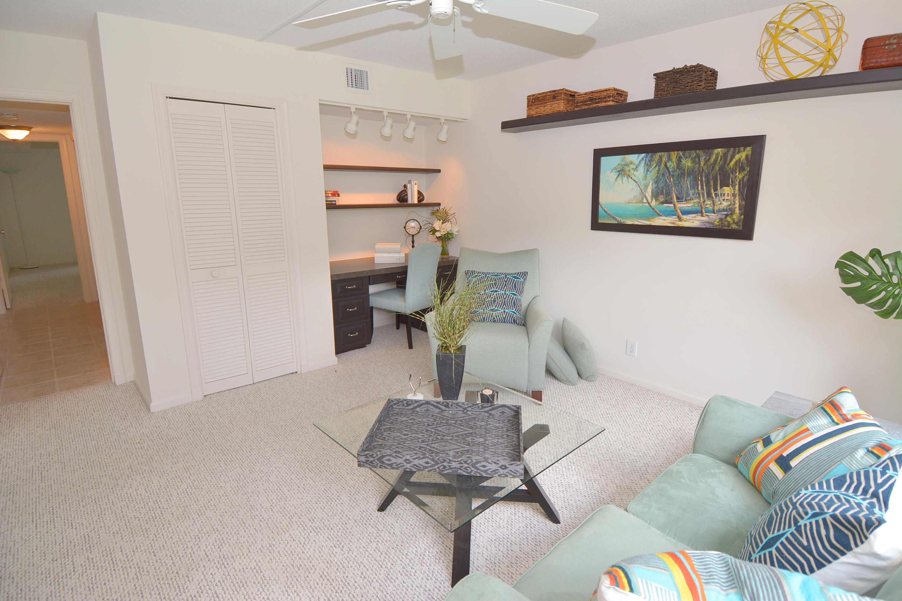 PIPERS LANDING GARDEN APTS AREA THREE - Residential