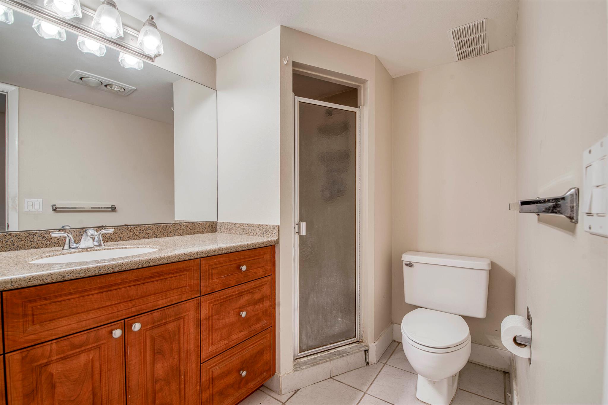 Marina Bay Condo - Residential