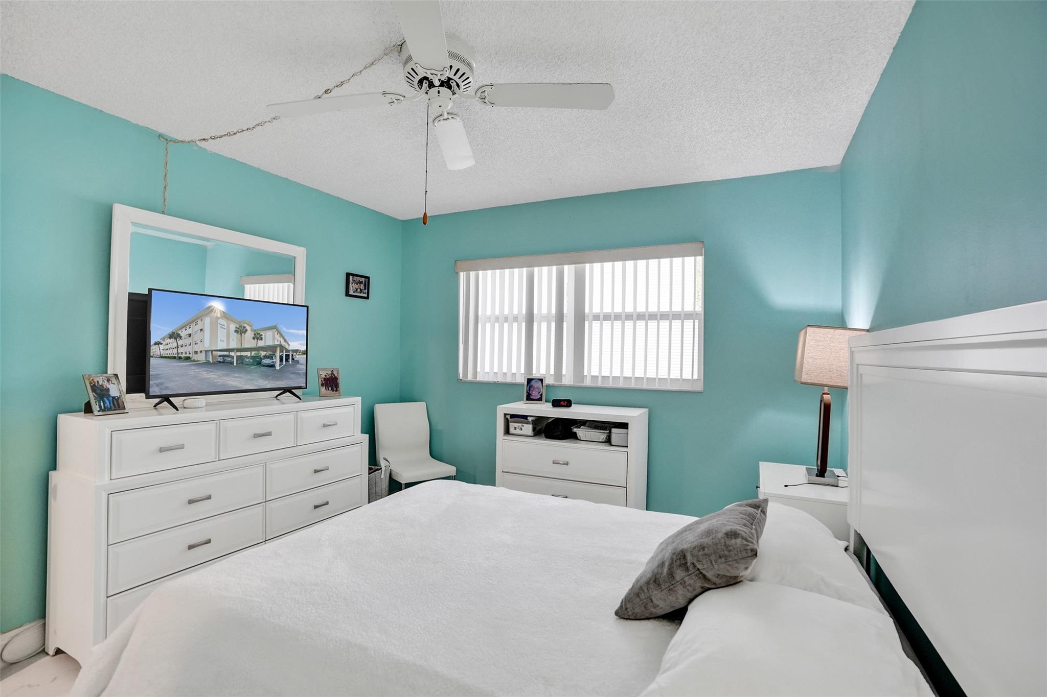 HAMPTON GARDENS - Residential